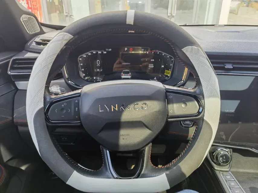 2020 LYNK&CO 05 2.0T 254HP L4 8AT,autocango,china used car exporter,china ev exporter,chinese used car exporter,chinese used ev exporter
