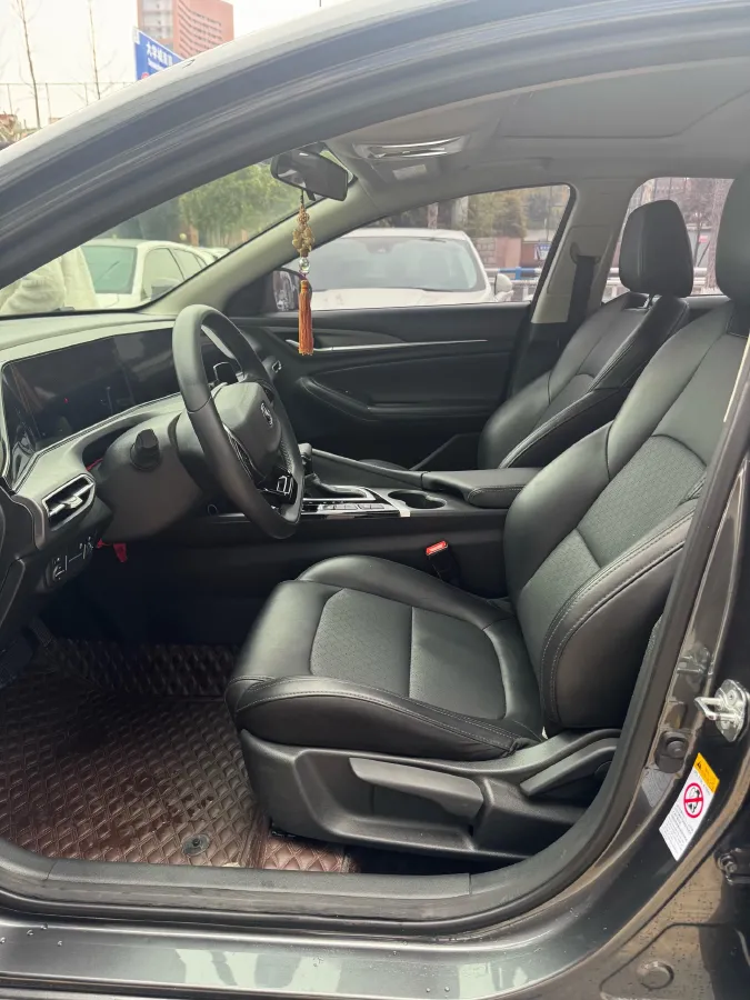 2022 ChangAn Eado 1.6L 128HP L4 CVT,autocango,china used car exporter,china ev exporter,chinese used car exporter,chinese used ev exporter