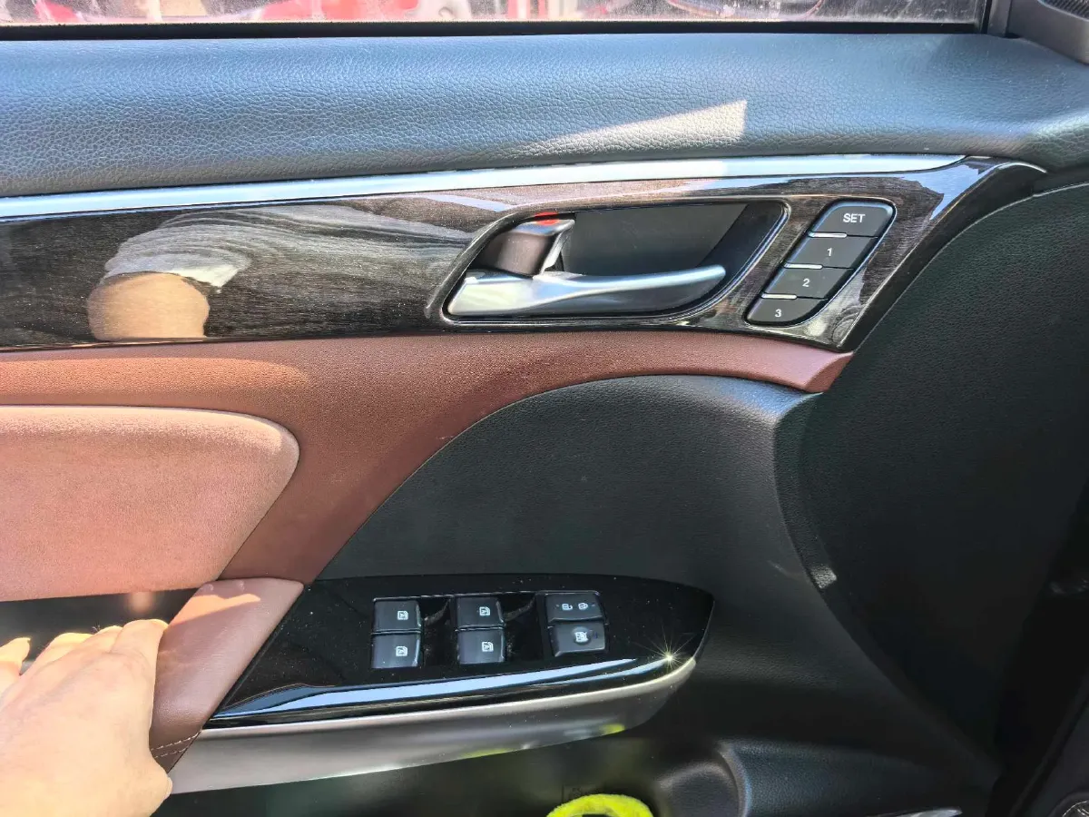 2019 GAC Trumpchi GS8 2.0T 252HP L4 6AT,autocango,china used car exporter,china ev exporter,chinese used car exporter,chinese used ev exporter