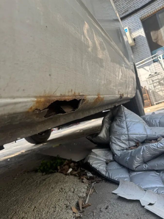 2023 MAXUS XinTu V80 2.0T 139HP L4 6MT,autocango,china used car exporter,china ev exporter,chinese used car exporter,chinese used ev exporter