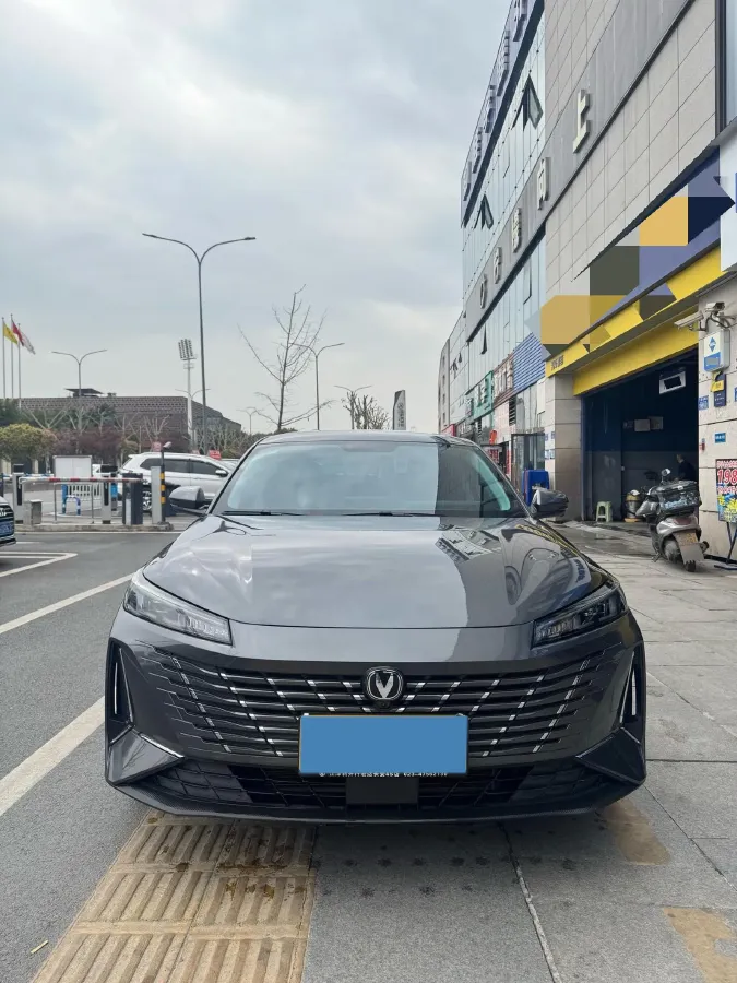 2025 ChangAn Eado 1.5T 192HP L4 7DCT,autocango,china used car exporter,china ev exporter,chinese used car exporter,chinese used ev exporter