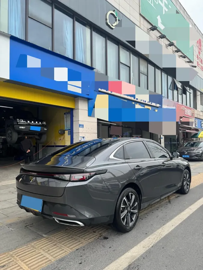 2025 ChangAn Eado 1.5T 192HP L4 7DCT,autocango,china used car exporter,china ev exporter,chinese used car exporter,chinese used ev exporter
