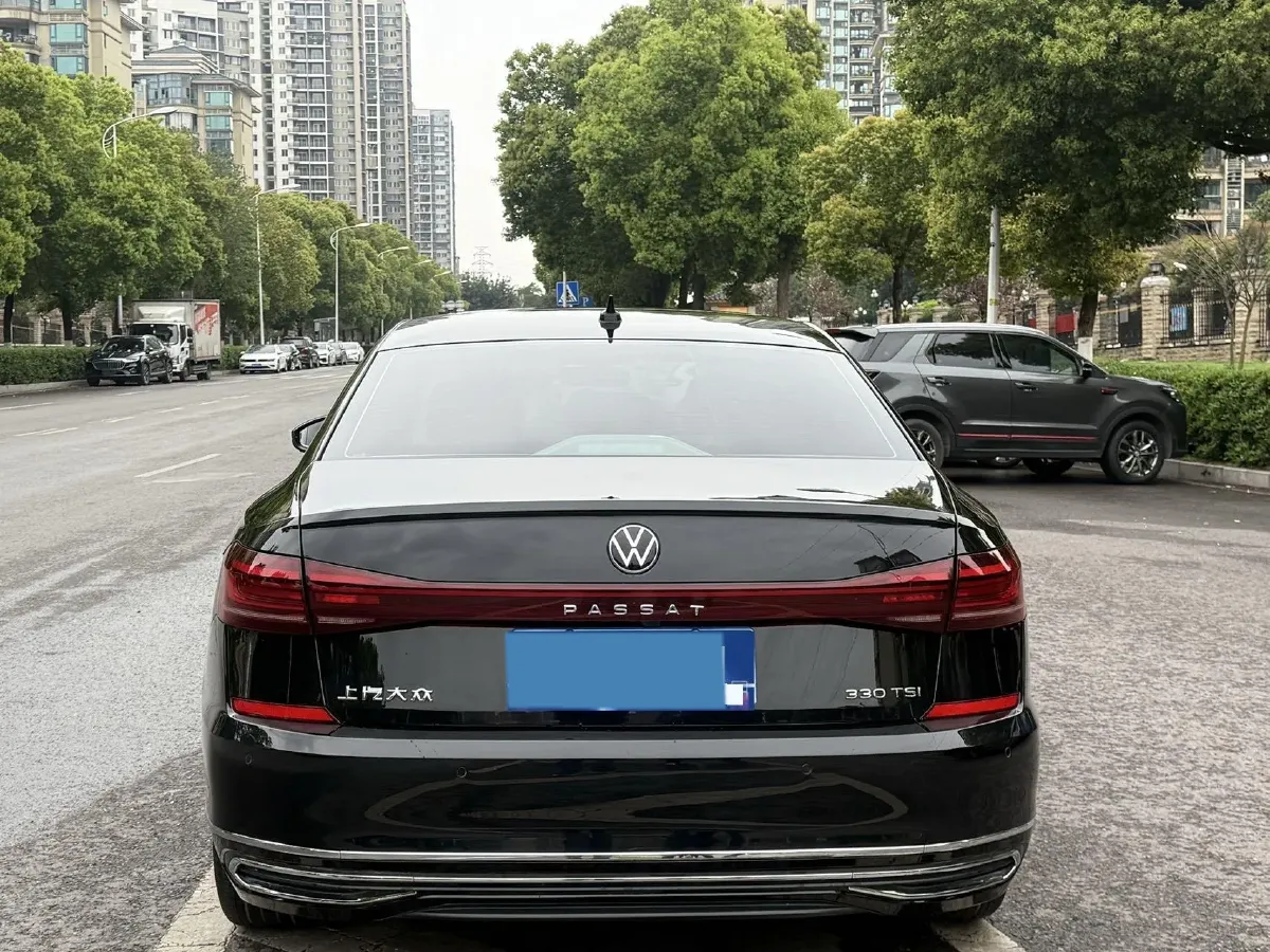 2023 Volkswagen Passat 2.0T 186HP L4 7DCT,autocango,china used car exporter,china ev exporter,chinese used car exporter,chinese used ev exporter