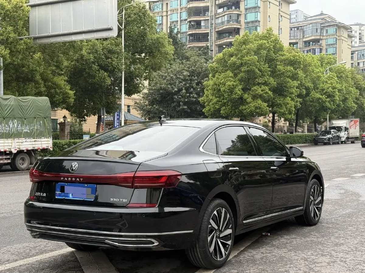 2023 Volkswagen Passat 2.0T 186HP L4 7DCT,autocango,china used car exporter,china ev exporter,chinese used car exporter,chinese used ev exporter