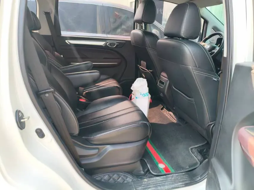 2023 GAC Trumpchi M6 1.5T 177HP L4 7DCT,autocango,china used car exporter,china ev exporter,chinese used car exporter,chinese used ev exporter