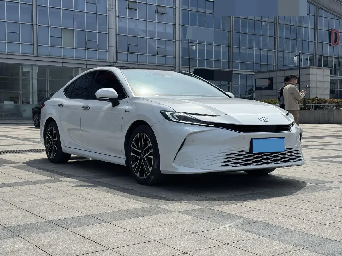 2025 Toyota Camry 2.0L 152HP L4 E-CVT Hybrid,autocango,china used car exporter,china ev exporter,chinese used car exporter,chinese used ev exporter