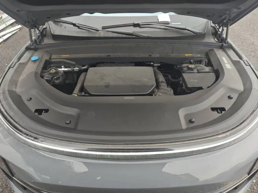 2024 Ford Bronco 2.3T 275HP L4 10AT,autocango,china used car exporter,china ev exporter,chinese used car exporter,chinese used ev exporter