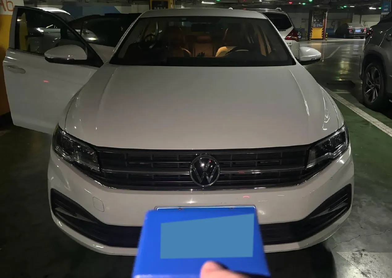 2021 Volkswagen Bora 1.5L 113HP L4 6AT,autocango,china used car exporter,china ev exporter,chinese used car exporter,chinese used ev exporter