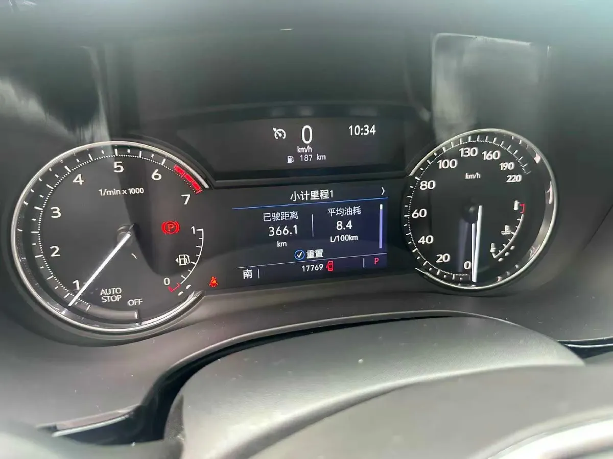 2022 Cadillac XT5 2.0T 237HP L4 9AT,autocango,china used car exporter,china ev exporter,chinese used car exporter,chinese used ev exporter