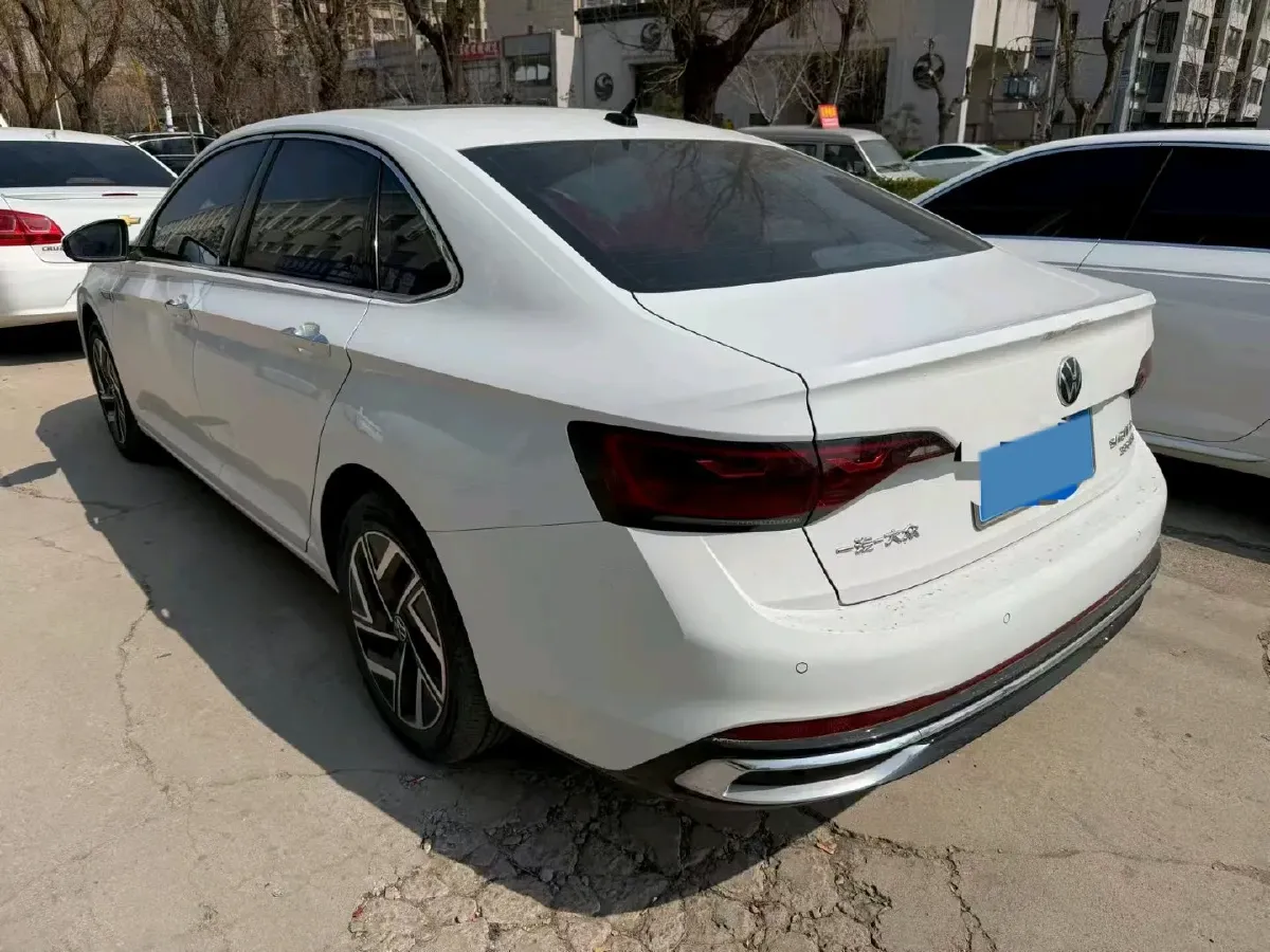 2024 Volkswagen Sagitar 1.5T 160HP L4 7DCT,autocango,china used car exporter,china ev exporter,chinese used car exporter,chinese used ev exporter
