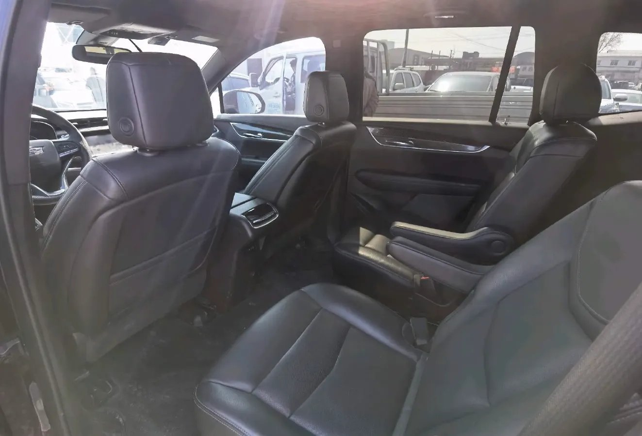 2020 Cadillac XT6 2.0T 237HP L4 9AT,autocango,china used car exporter,china ev exporter,chinese used car exporter,chinese used ev exporter