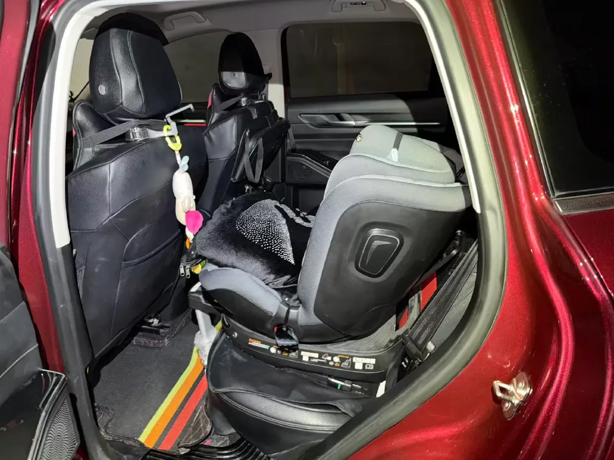 2021 Haval H6 1.5T 169HP L4 7DCT,autocango,china used car exporter,china ev exporter,chinese used car exporter,chinese used ev exporter