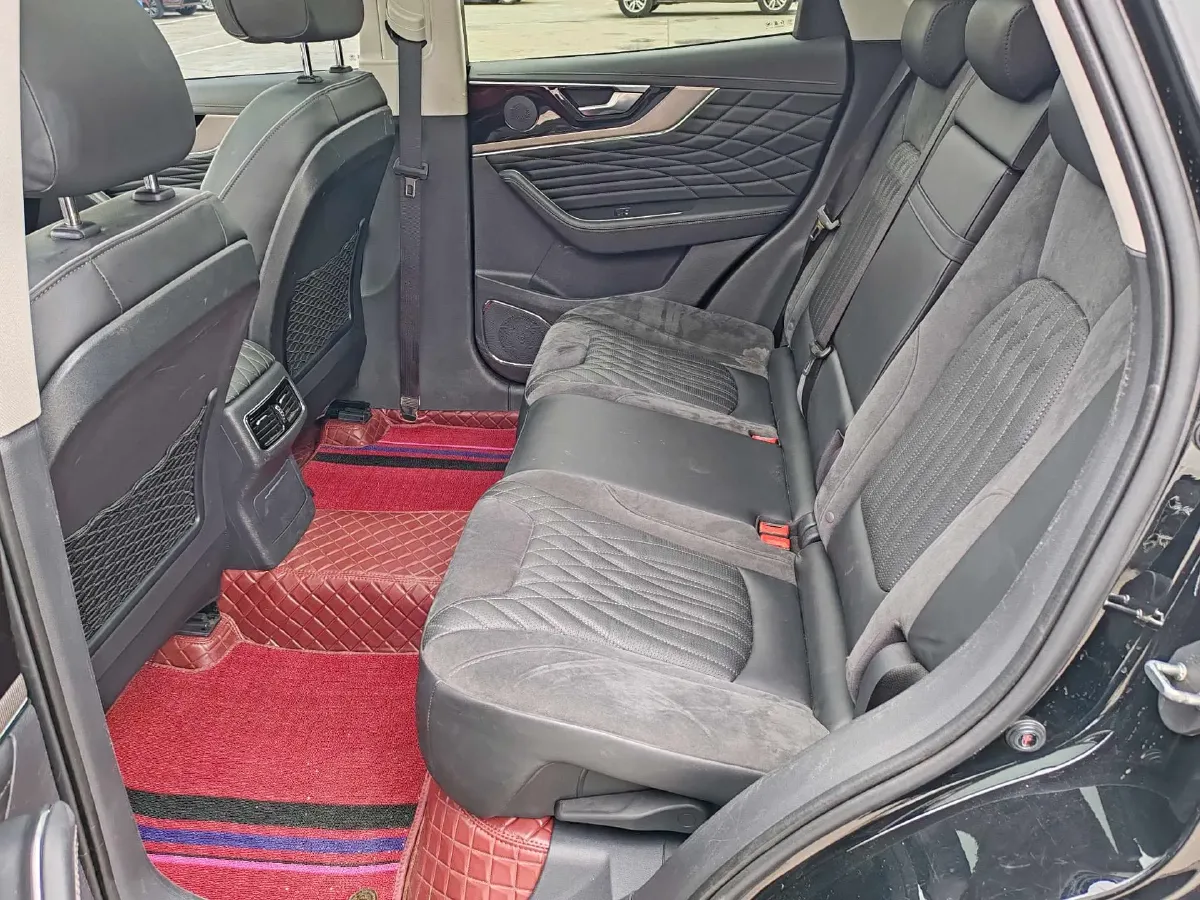 2022 HongQi HS5 2.0T 224HP L4 6AT,autocango,china used car exporter,china ev exporter,chinese used car exporter,chinese used ev exporter