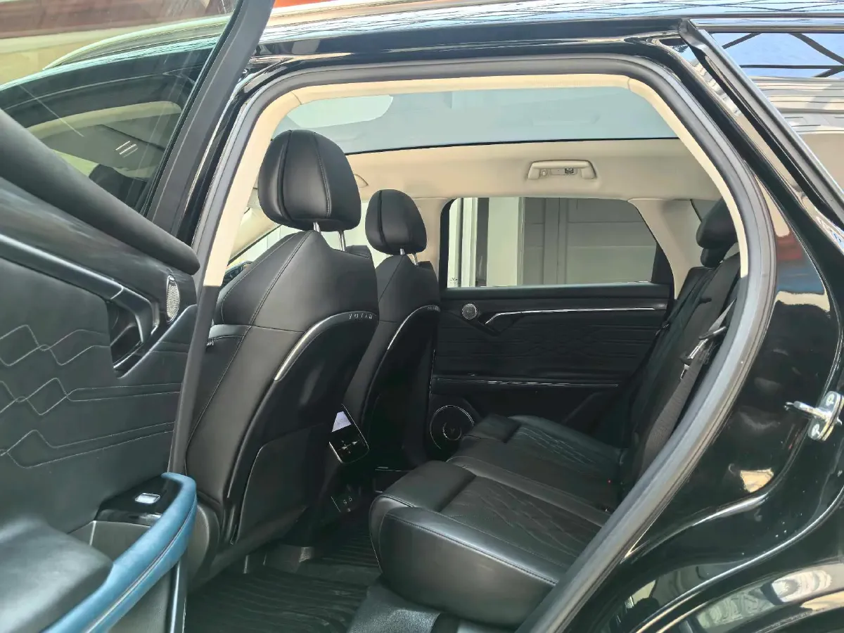 2024 Voyah FREE 1.5T 150HP L4 REEV 39.2KWH,autocango,china used car exporter,china ev exporter,chinese used car exporter,chinese used ev exporter