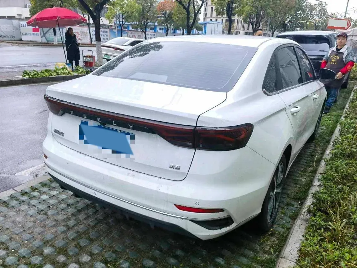2025 Geely Emgrand 1.5L 127HP L4 CVT,autocango,china used car exporter,china ev exporter,chinese used car exporter,chinese used ev exporter