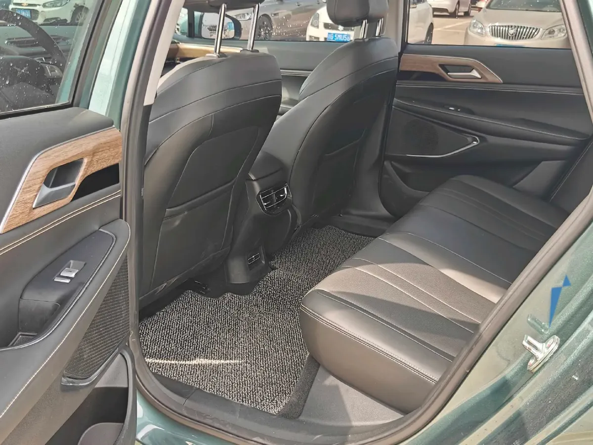 2024 Xpeng P5 BEV 55.4KWH,autocango,china used car exporter,china ev exporter,chinese used car exporter,chinese used ev exporter