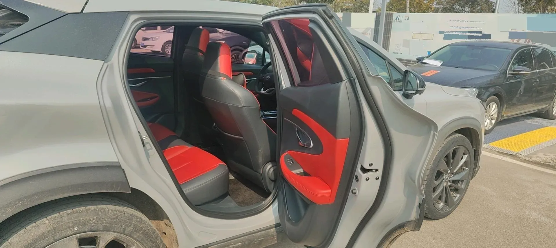 2020 ChangAn UNI-T 1.5T 180HP L4 7DCT,autocango,china used car exporter,china ev exporter,chinese used car exporter,chinese used ev exporter