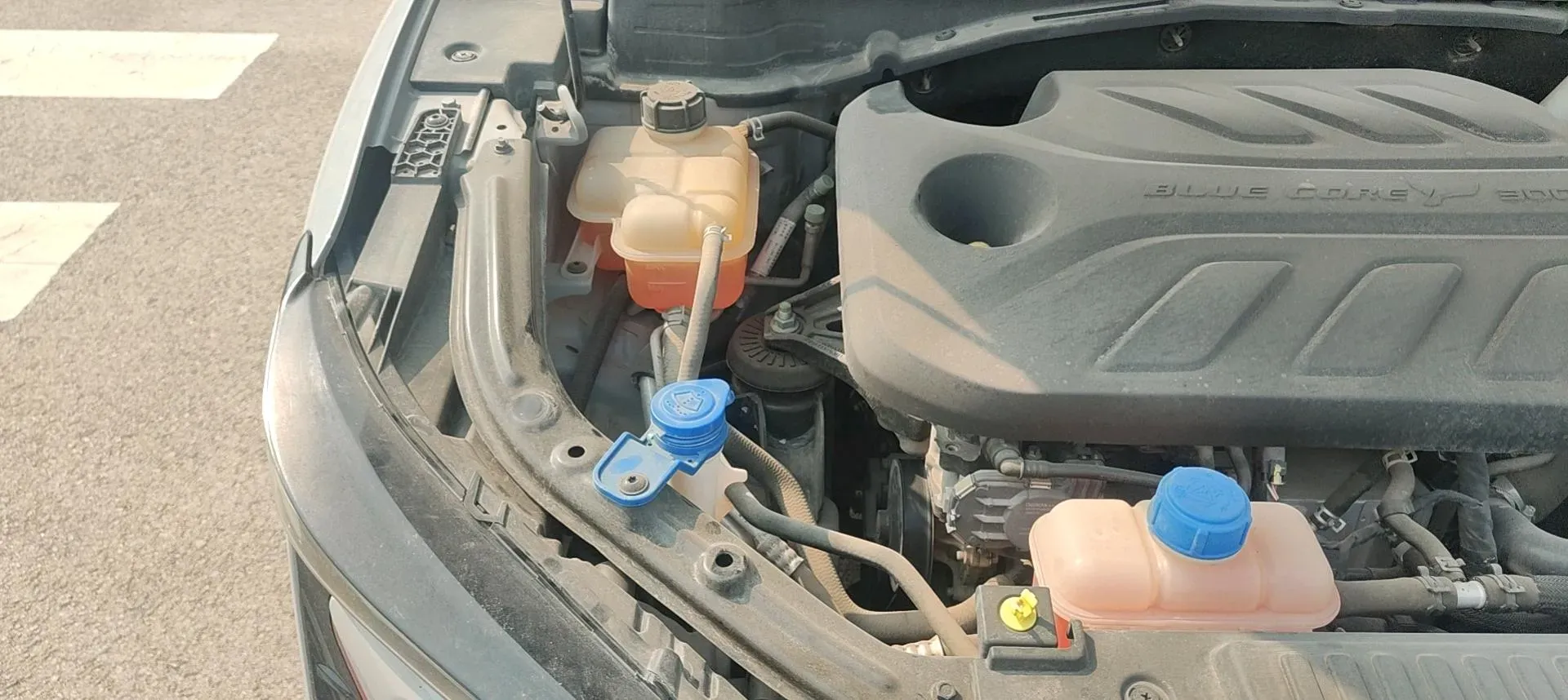 2020 ChangAn UNI-T 1.5T 180HP L4 7DCT,autocango,china used car exporter,china ev exporter,chinese used car exporter,chinese used ev exporter