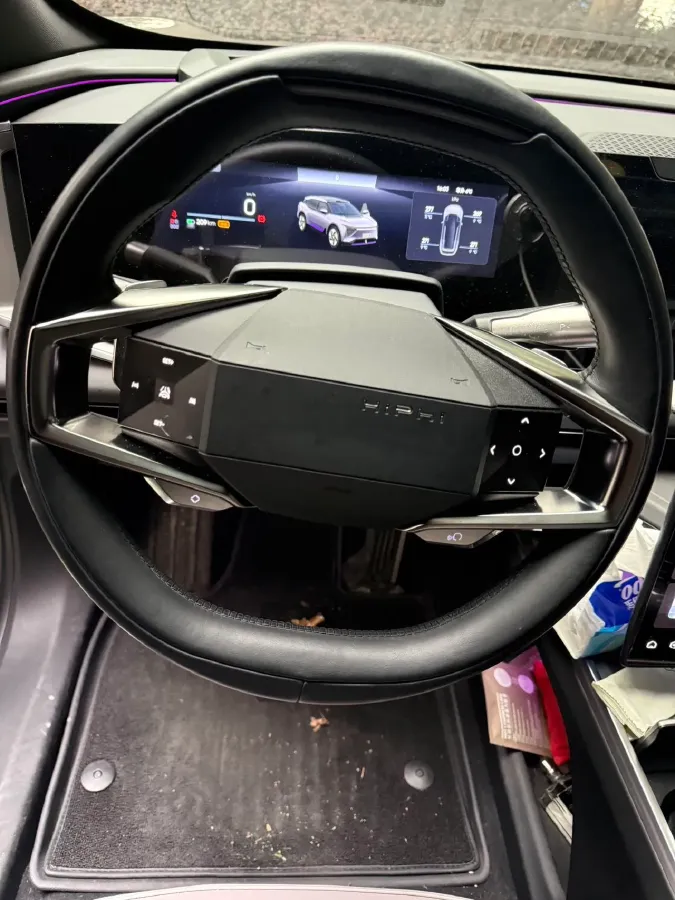 2023 HiPhi Y BEV 76.6KWH,autocango,china used car exporter,china ev exporter,chinese used car exporter,chinese used ev exporter