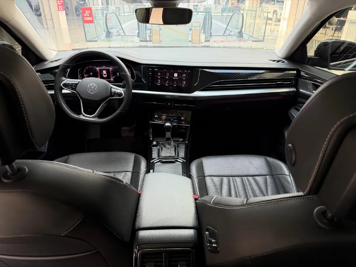 2022 Xpeng P7 BEV 60.2KWH,autocango,china used car exporter,china ev exporter,chinese used car exporter,chinese used ev exporter