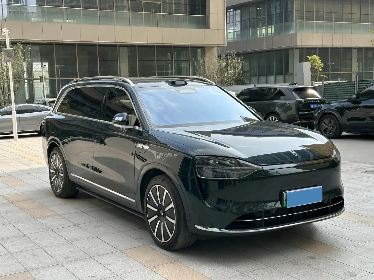 2024 AITO AITO M9 1.5T 152HP L4 REEV 52KWH,autocango,china used car exporter,china ev exporter,chinese used car exporter,chinese used ev exporter