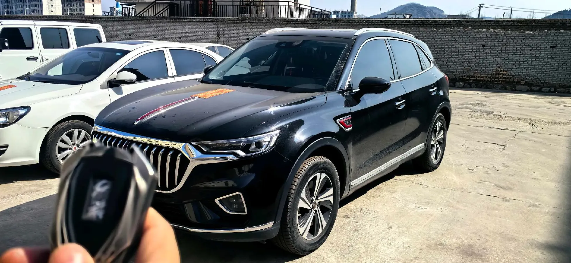 2019 HongQi HS5 2.0T 224HP L4 6AT,autocango,china used car exporter,china ev exporter,chinese used car exporter,chinese used ev exporter