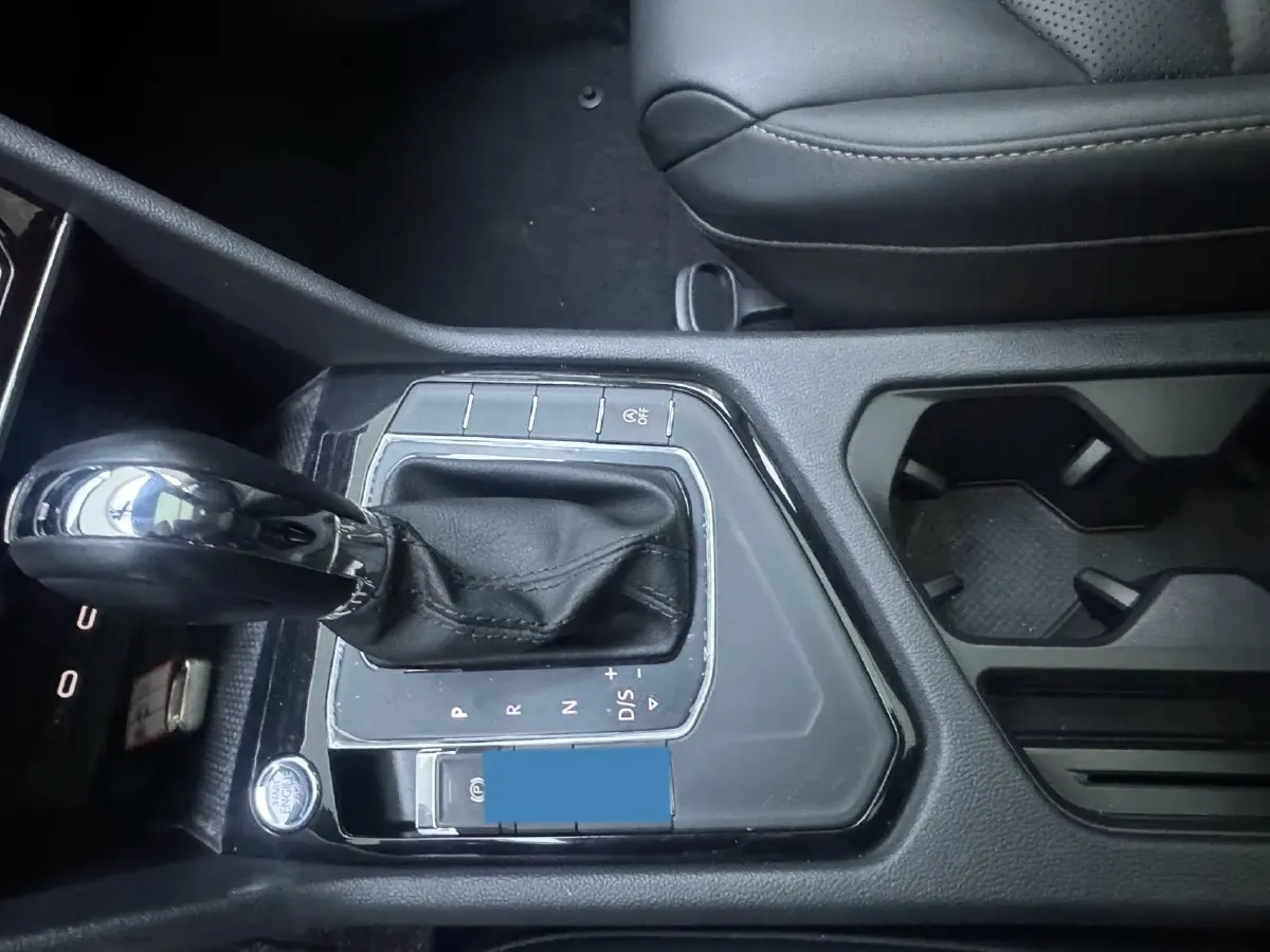 2022 Volkswagen Tharu 1.4T 150HP L4 7DCT,autocango,china used car exporter,china ev exporter,chinese used car exporter,chinese used ev exporter