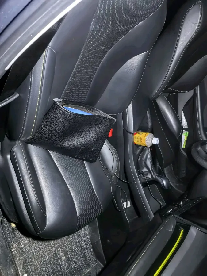 2021 Roewe i5 1.5L 120HP L4 CVT,autocango,china used car exporter,china ev exporter,chinese used car exporter,chinese used ev exporter