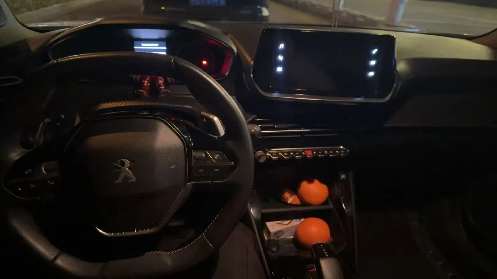 2020 Peugeot 2008 1.2T 136HP L3 6DCT,autocango,china used car exporter,china ev exporter,chinese used car exporter,chinese used ev exporter