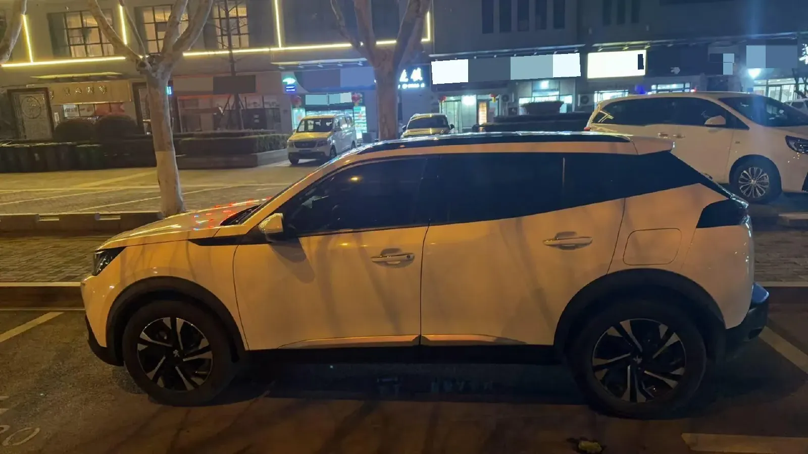 2020 Peugeot 2008 1.2T 136HP L3 6DCT,autocango,china used car exporter,china ev exporter,chinese used car exporter,chinese used ev exporter