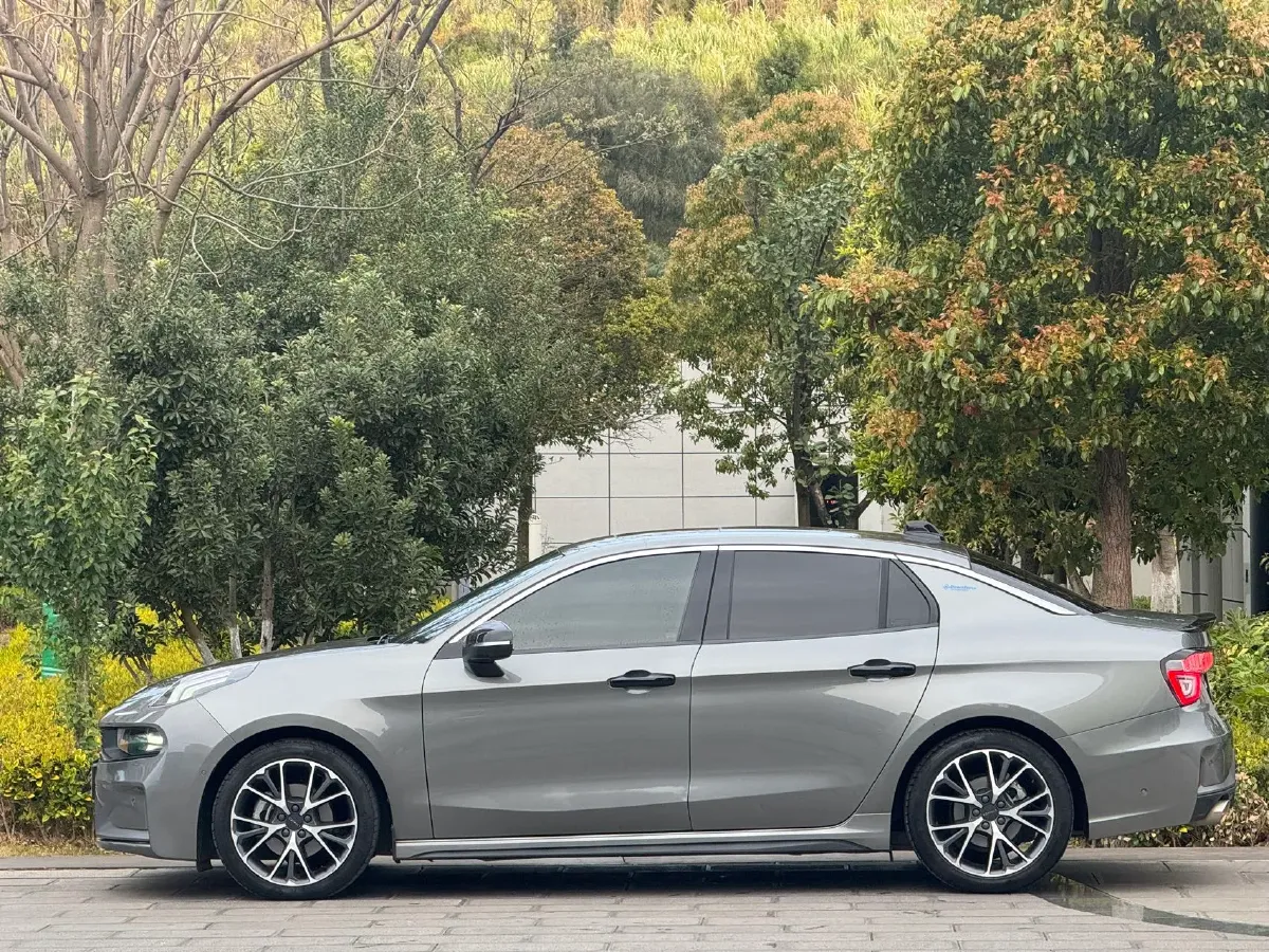 2022 LYNK&CO 03 1.5T 180HP L3 7DCT,autocango,china used car exporter,china ev exporter,chinese used car exporter,chinese used ev exporter