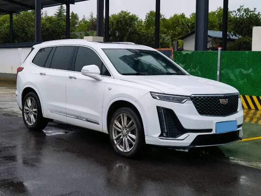 2022 Cadillac XT6 2.0T 237HP L4 9AT,autocango,china used car exporter,china ev exporter,chinese used car exporter,chinese used ev exporter