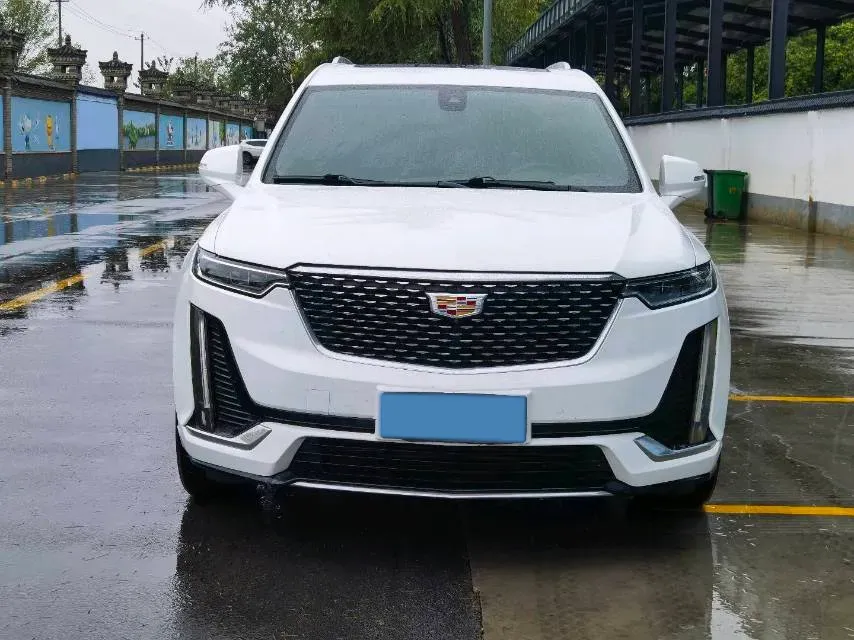 2022 Cadillac XT6 2.0T 237HP L4 9AT,autocango,china used car exporter,china ev exporter,chinese used car exporter,chinese used ev exporter
