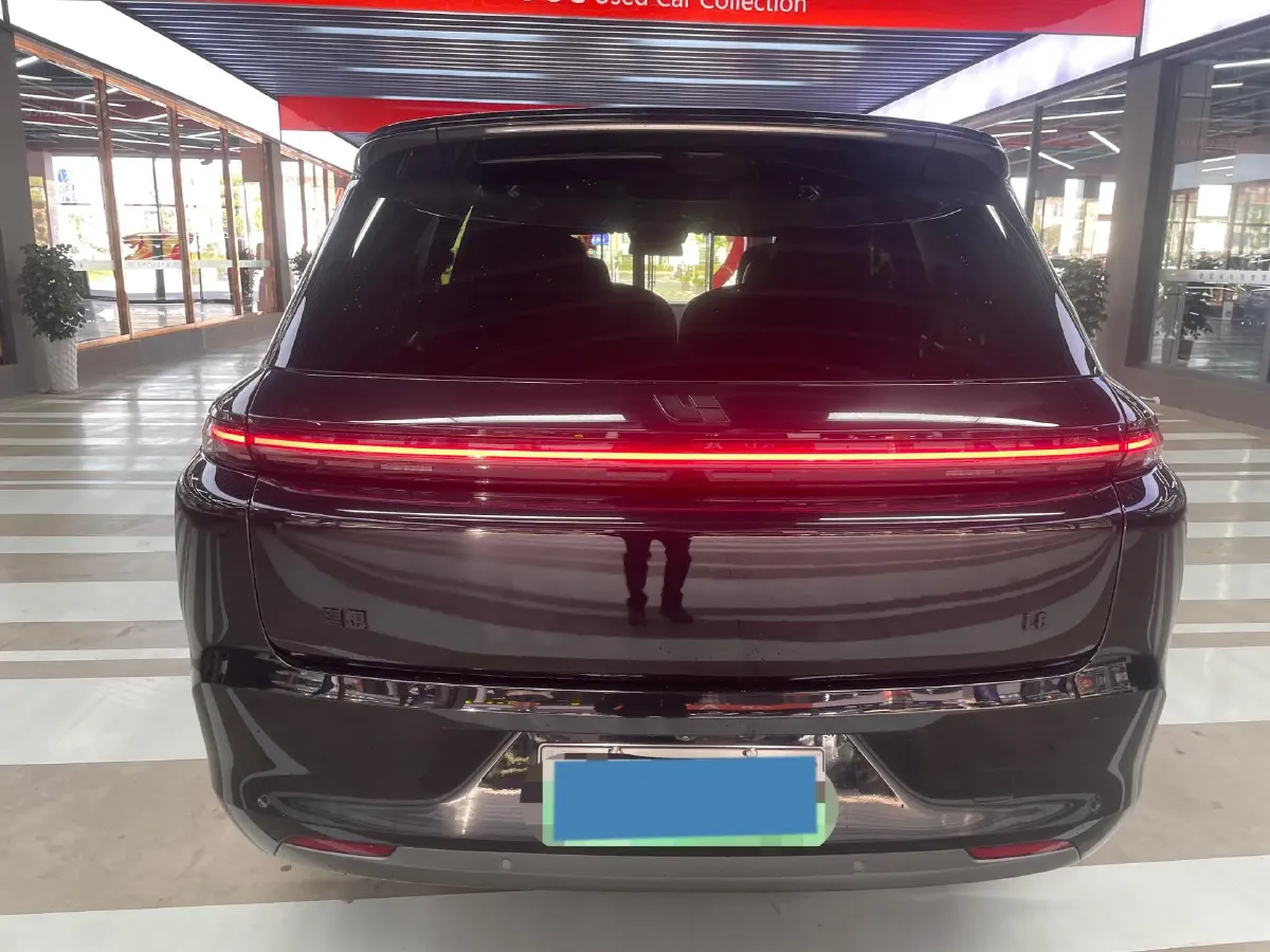 2023 Li L8 Range Extended 154HP REEV 40.9KWH,autocango,china used car exporter,china ev exporter,chinese used car exporter,chinese used ev exporter