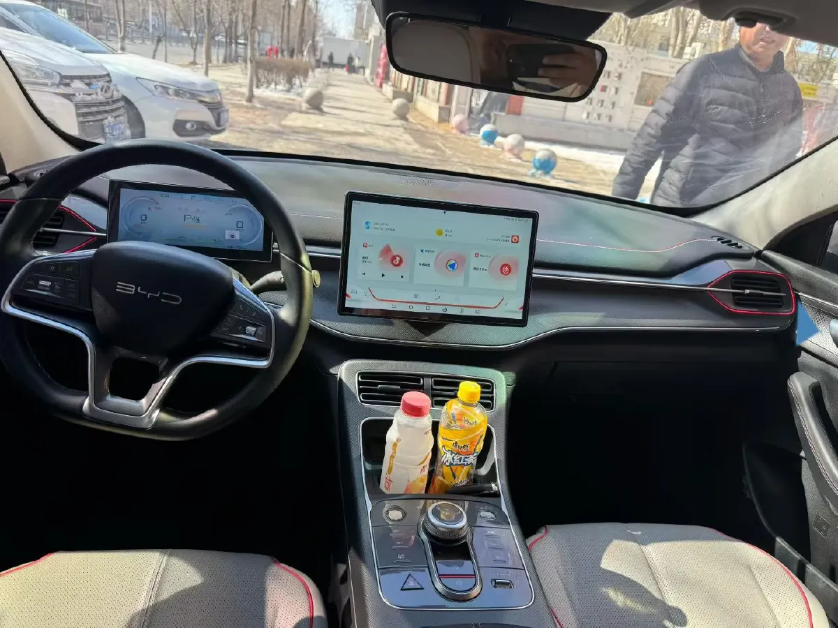 2022 Roewe RX5 MAX 1.5T 181HP L4 6AT,autocango,china used car exporter,china ev exporter,chinese used car exporter,chinese used ev exporter