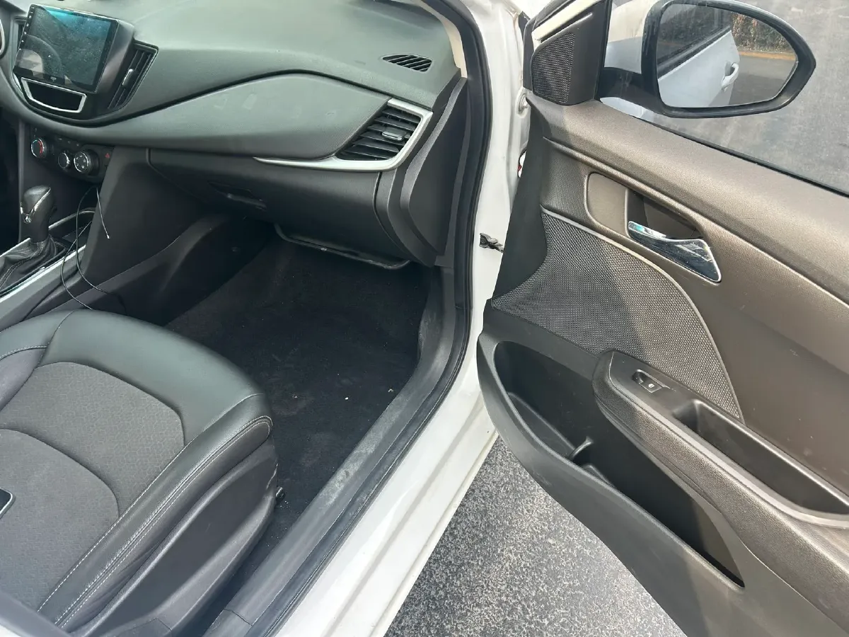 2019 Chevrolet Cavalier 1.5L 113HP L4 6AT,autocango,china used car exporter,china ev exporter,chinese used car exporter,chinese used ev exporter