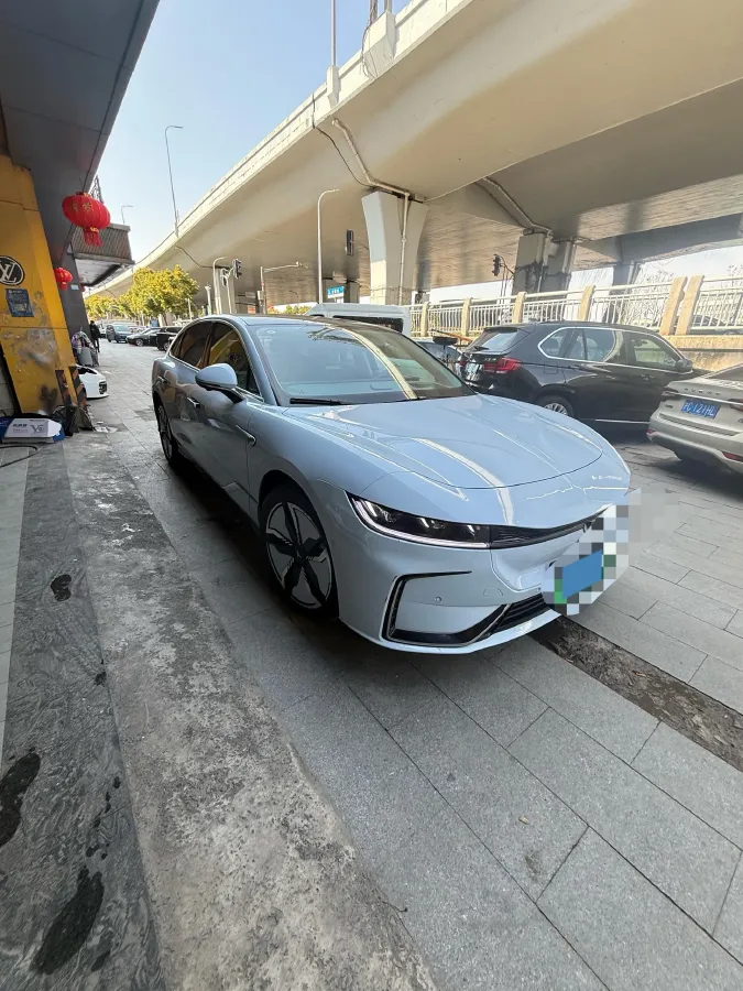 2023 Voyah ZhuiGuang BEV 82.11KWH,autocango,china used car exporter,china ev exporter,chinese used car exporter,chinese used ev exporter