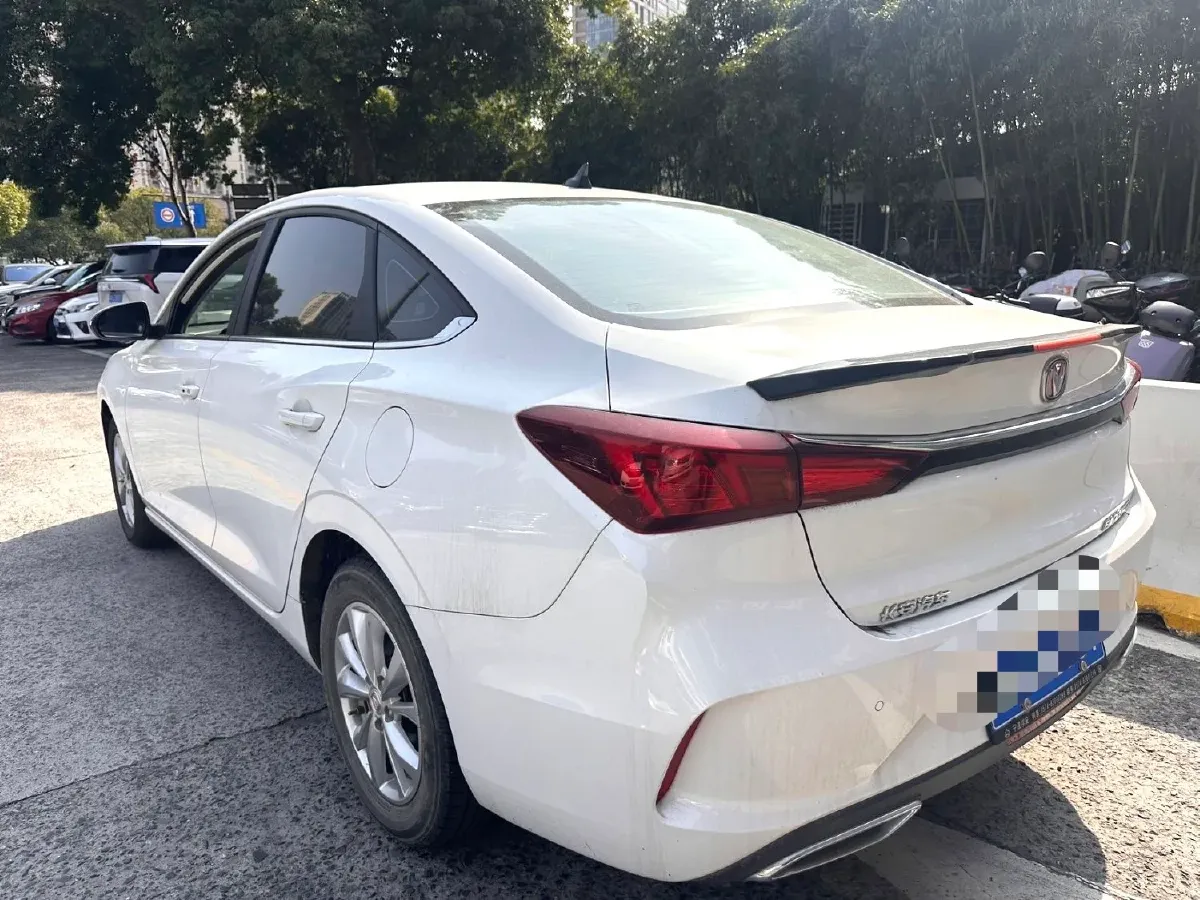 2020 ChangAn Eado 1.6L 128HP L4 5MT,autocango,china used car exporter,china ev exporter,chinese used car exporter,chinese used ev exporter