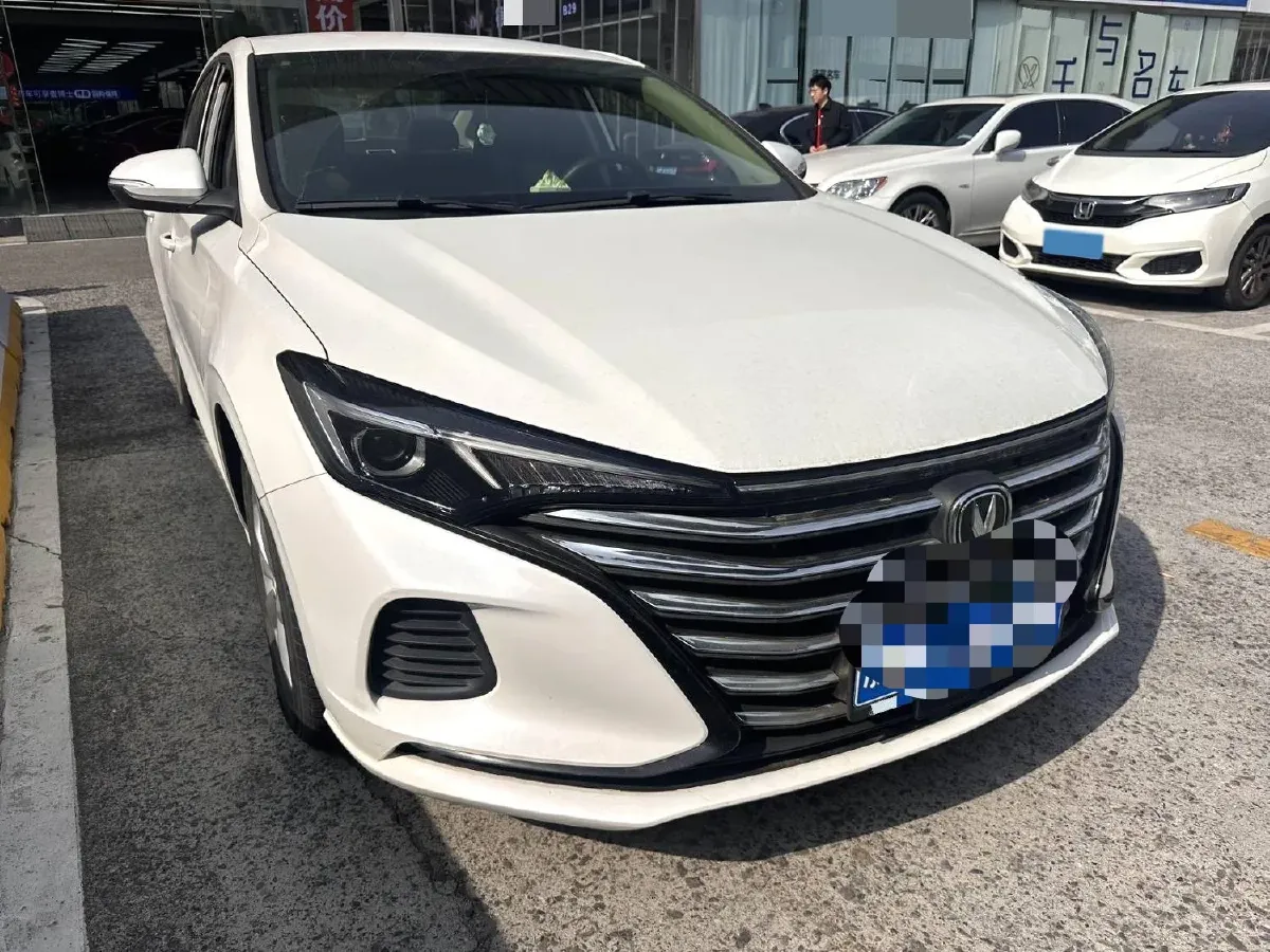 2020 ChangAn Eado 1.6L 128HP L4 5MT,autocango,china used car exporter,china ev exporter,chinese used car exporter,chinese used ev exporter