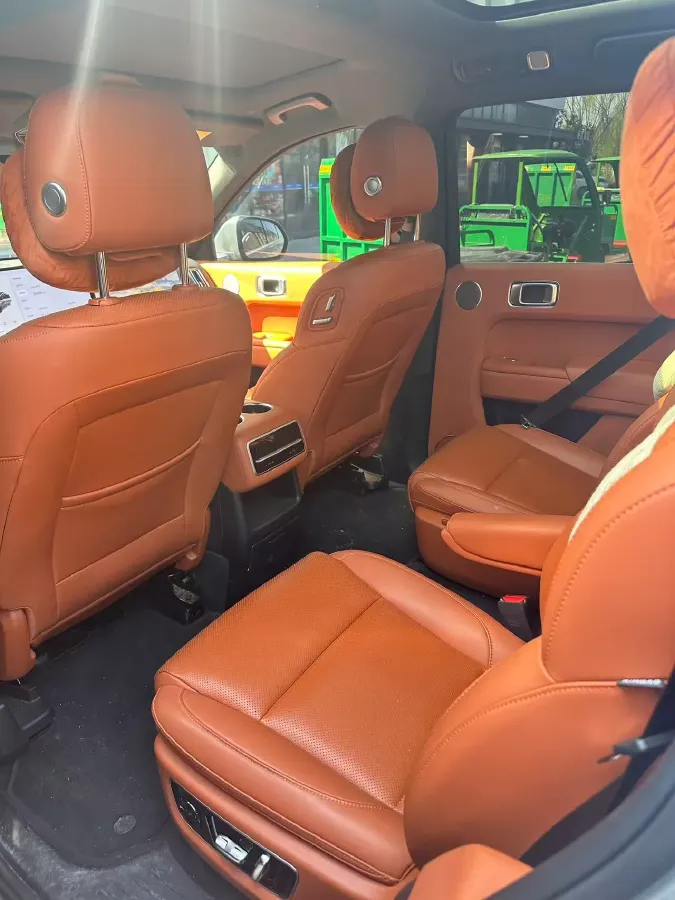 2023 Li L7 Range Extended 154HP REEV 40.9KWH,autocango,china used car exporter,china ev exporter,chinese used car exporter,chinese used ev exporter