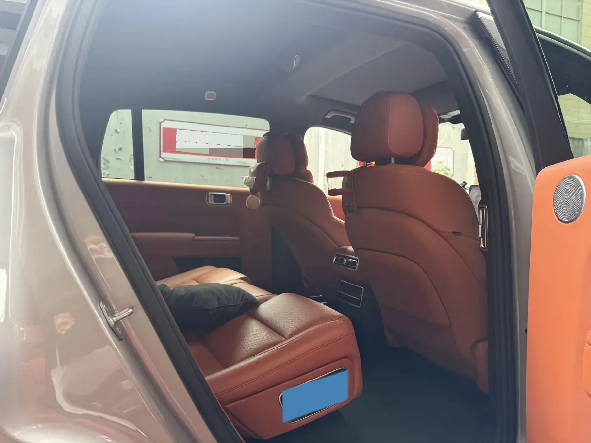 2023 Li L7 Range Extended 154HP REEV 40.9KWH,autocango,china used car exporter,china ev exporter,chinese used car exporter,chinese used ev exporter