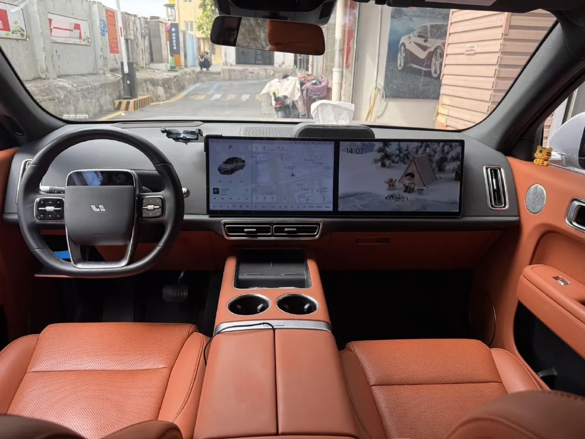 2023 Li L7 Range Extended 154HP REEV 40.9KWH,autocango,china used car exporter,china ev exporter,chinese used car exporter,chinese used ev exporter