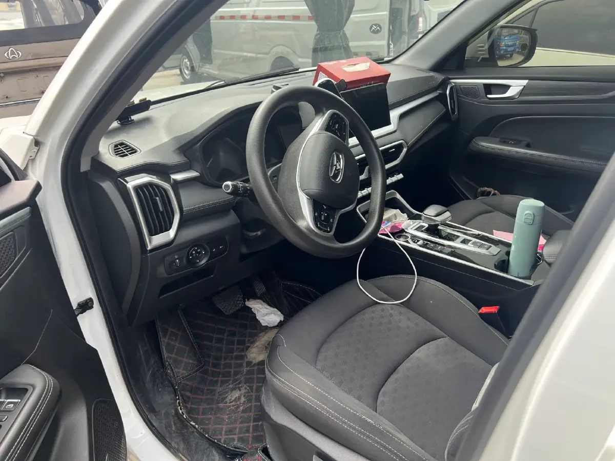 2022 Chery Tiggo 8 PRO 1.6T 197HP L4 7DCT,autocango,china used car exporter,china ev exporter,chinese used car exporter,chinese used ev exporter