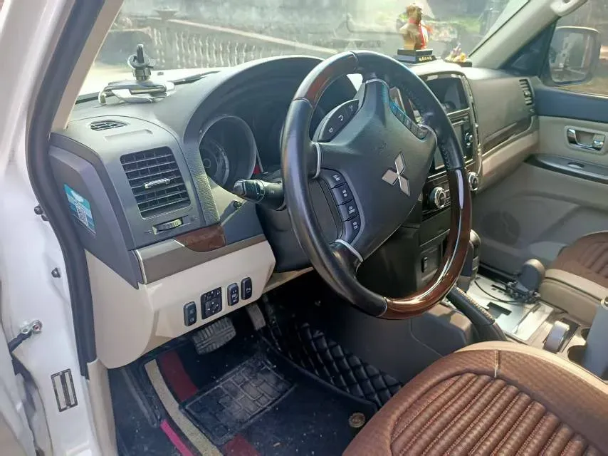 2017 Mercedes-Benz GLC Class 2.0T 211HP L4 9AT,autocango,china used car exporter,china ev exporter,chinese used car exporter,chinese used ev exporter