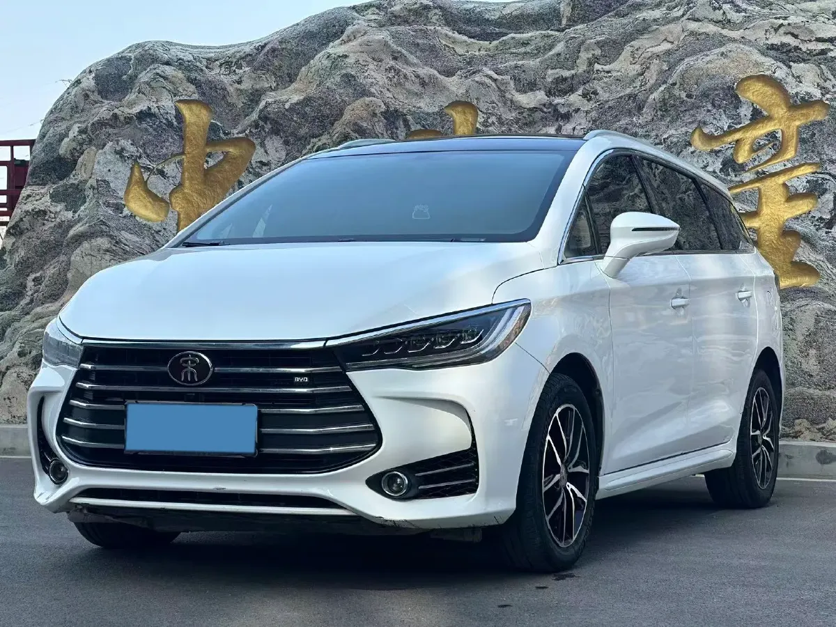 2018 BYD Song MAX 1.5T 154HP L4 6DCT,autocango,china used car exporter,china ev exporter,chinese used car exporter,chinese used ev exporter