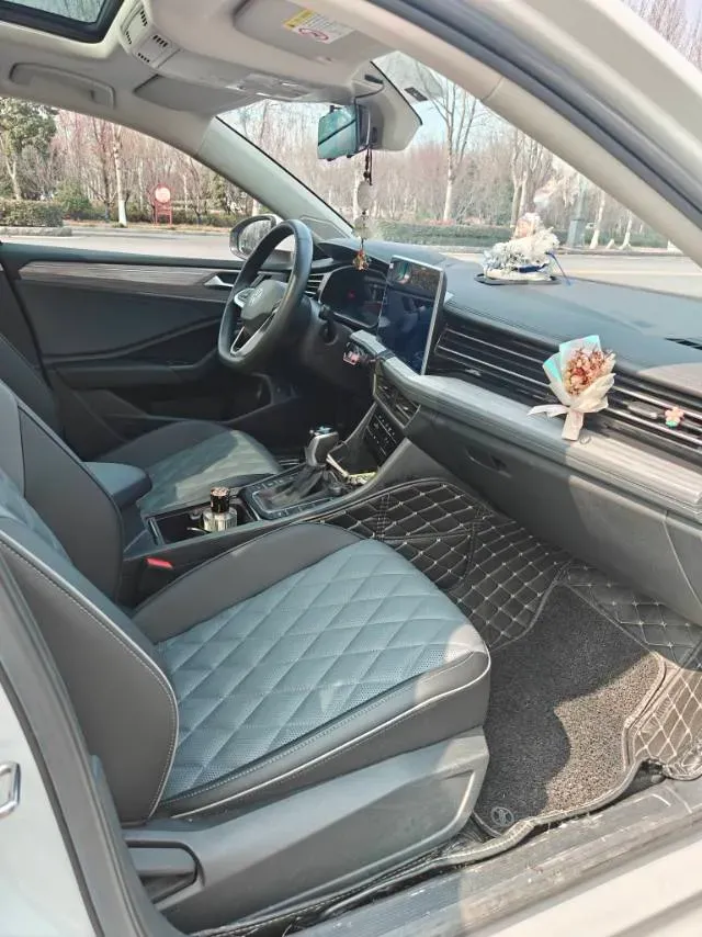 2023 Volkswagen Sagitar 1.2T 116HP L4 7DCT,autocango,china used car exporter,china ev exporter,chinese used car exporter,chinese used ev exporter