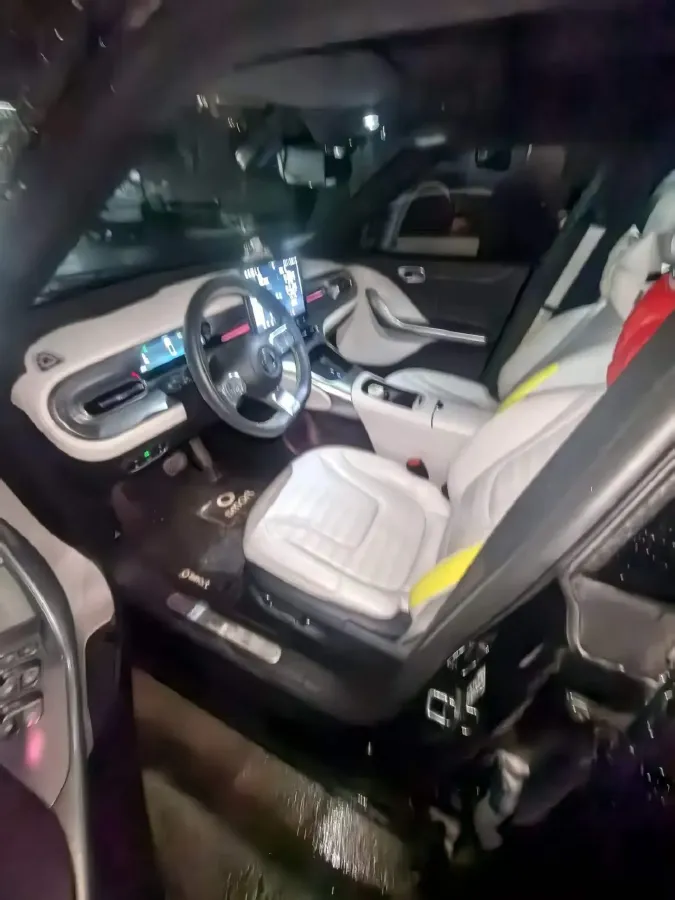 2011 Great Wall V80 2.0L 133HP L4 5MT,autocango,china used car exporter,china ev exporter,chinese used car exporter,chinese used ev exporter