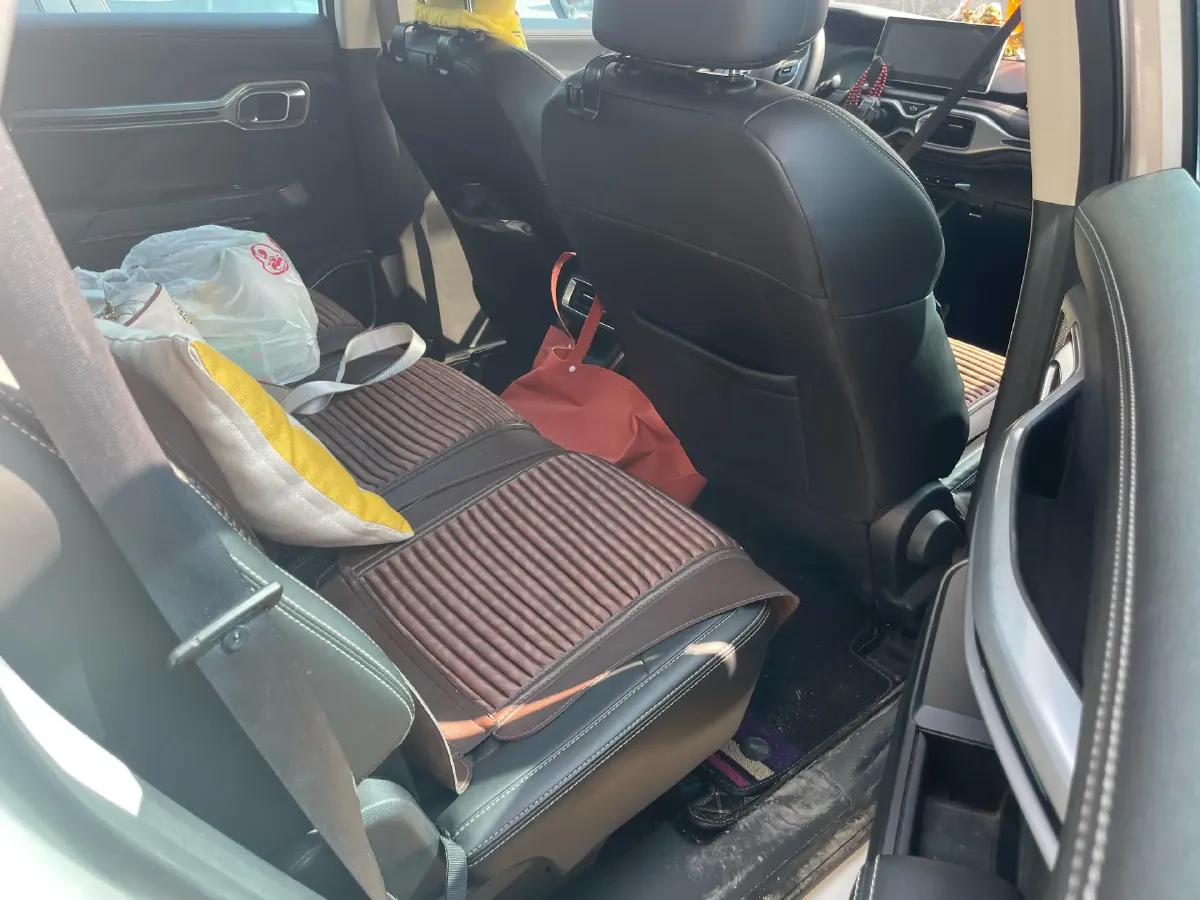 2020 Geely Okavango 1.8T 184HP L4 7DCT,autocango,china used car exporter,china ev exporter,chinese used car exporter,chinese used ev exporter