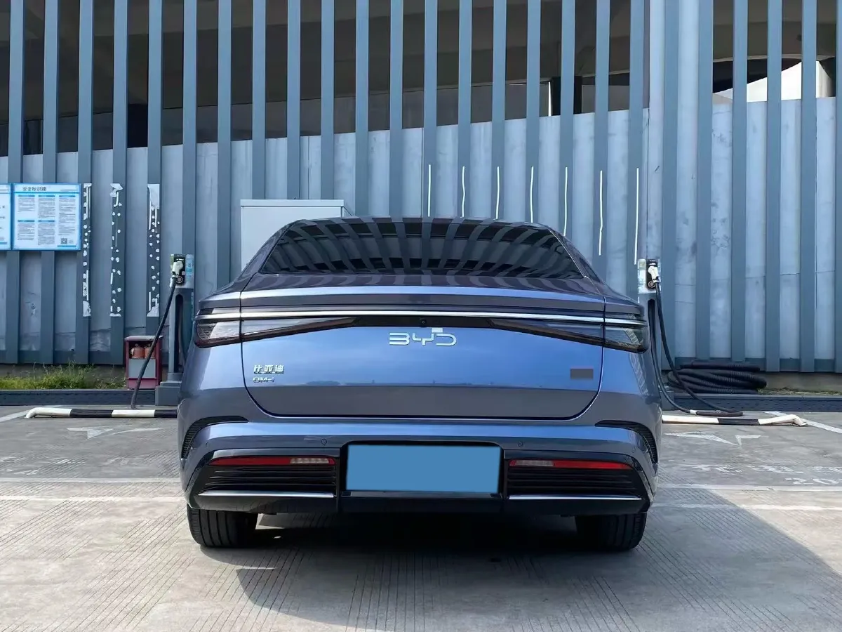 2024 BYD Seal 1.5L 110HP L4 E-CVT PHEV 17.6KWH,autocango,china used car exporter,china ev exporter,chinese used car exporter,chinese used ev exporter