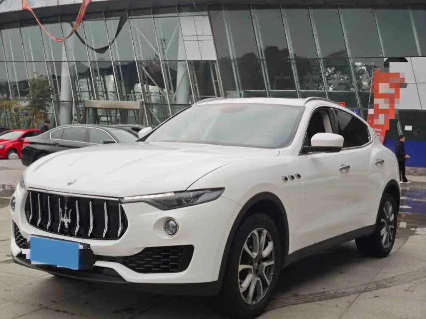 2018 Maserati Levante 3.0T 350HP V6 8AT,autocango,china used car exporter,china ev exporter,chinese used car exporter,chinese used ev exporter